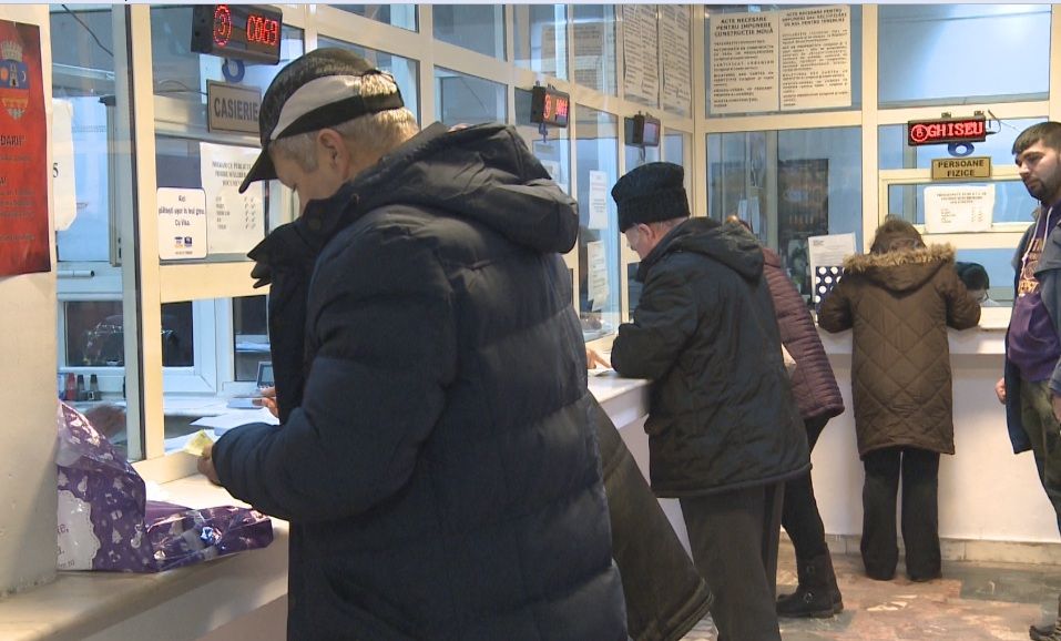 Sătmărenii pot achita impozitele și taxele locale