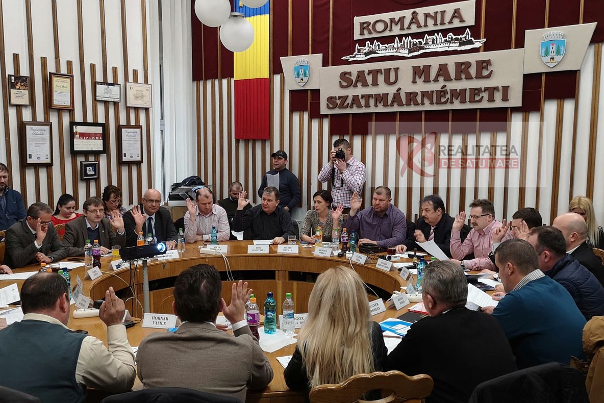 Consilierii locali, convocaţi în şedinţă ordinară. Ce proiecte sunt pe ordinea de zi