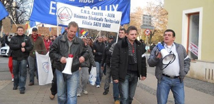 Angajații Electrolux ar putea intra în grevă generală începând de luni