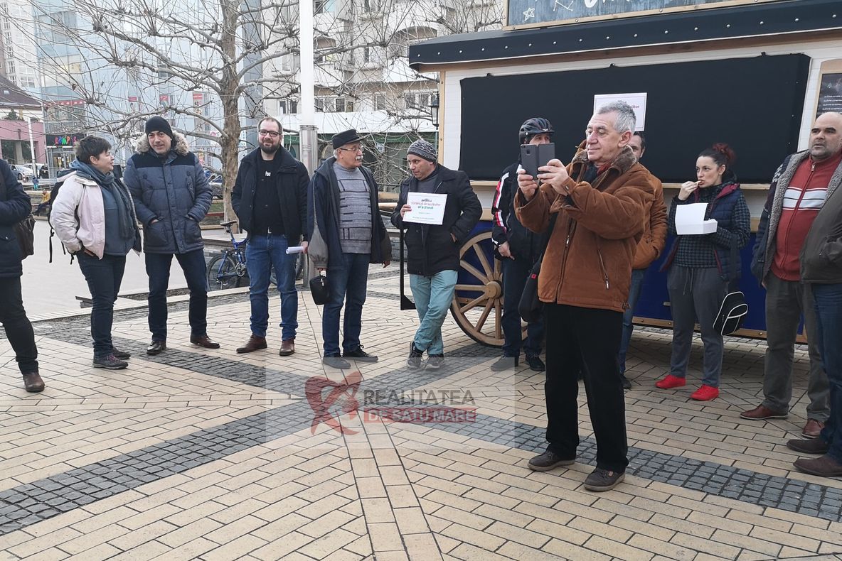 Protest de susținere a Laurei Codruța Kovesi, în centrul municipiului Satu Mare