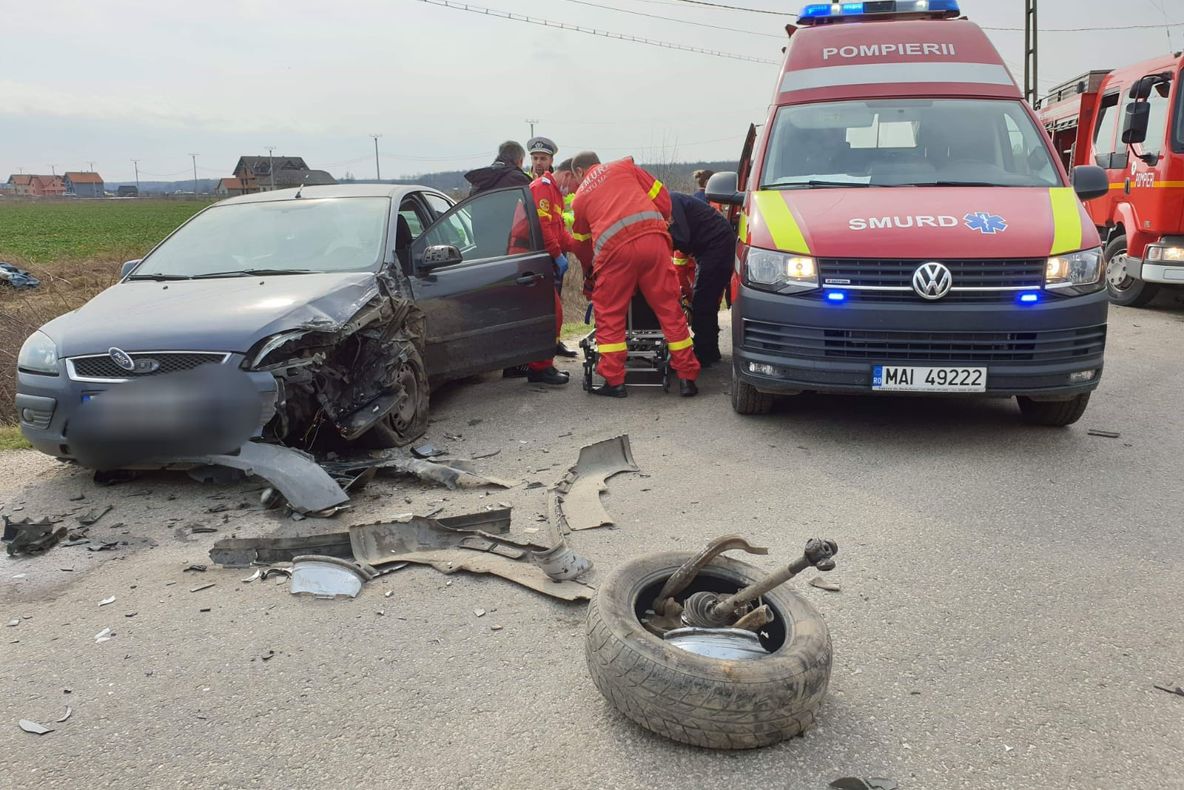 Accident cu victime, lângă Micula