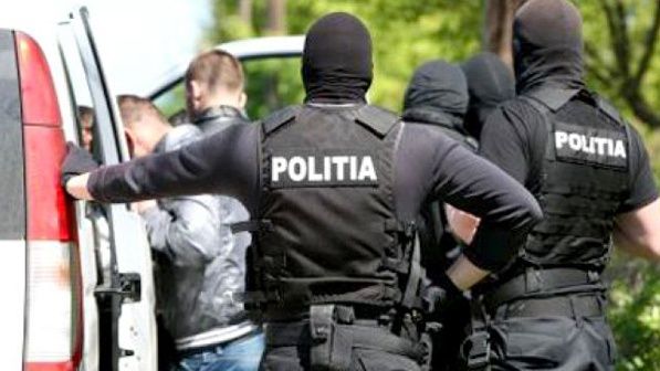 Doi sătmăreni urmăriți național, prinși și încarcerați în Penitenciar
