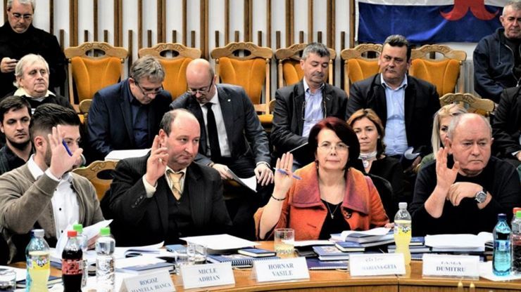 Consilierii locali, convocați în ședință ordinară