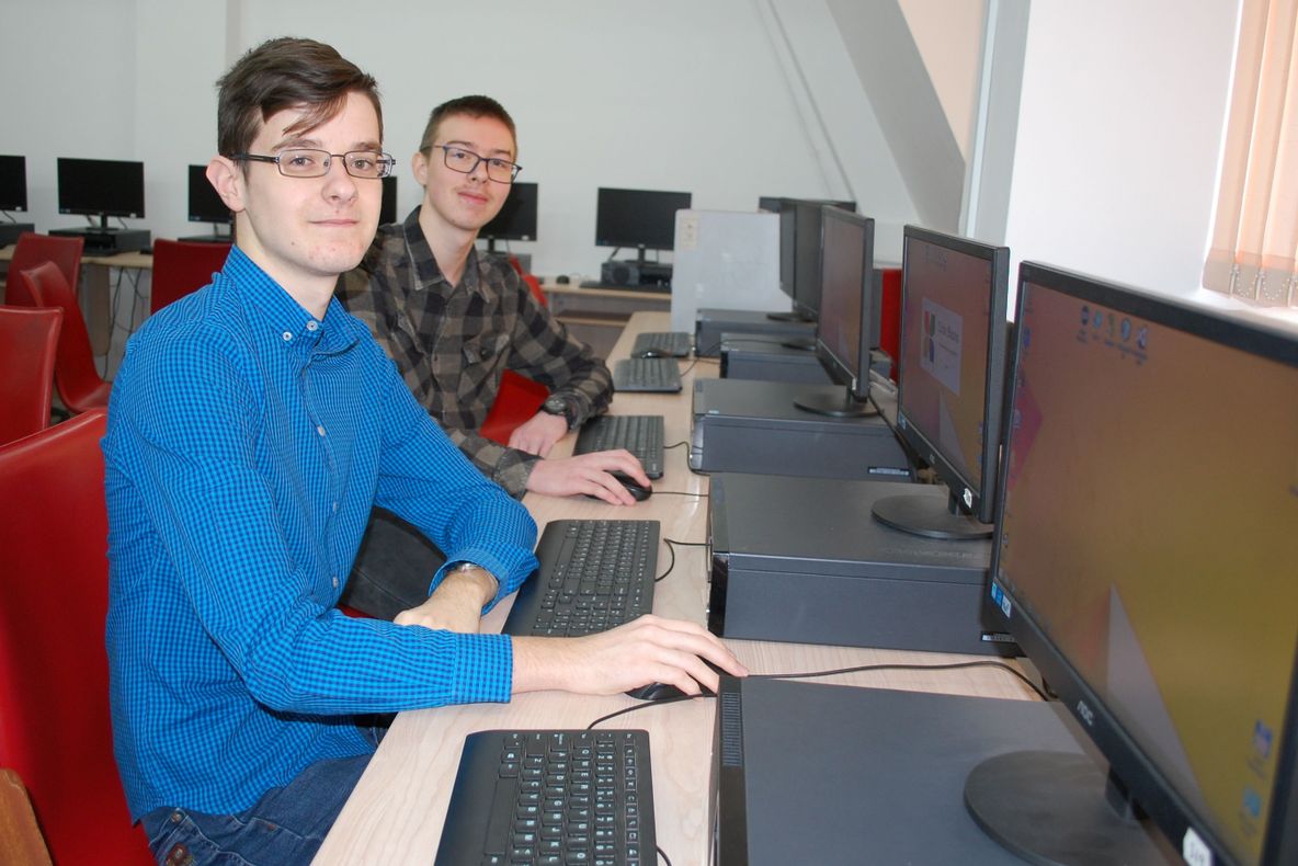 Medalii de bronz pentru elevii sătmăreni, la runda internațională a InfO(1)Cup