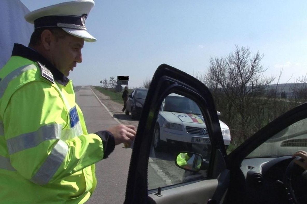 Sătmărean prins cu droguri, în urma unui control de rutină al polițiștilor rutieri