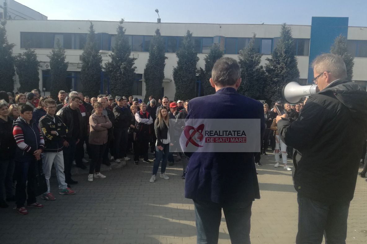 Greva de la Electrolux s-a încheiat. Muncitorii se vor întoarce mâine în fabrică