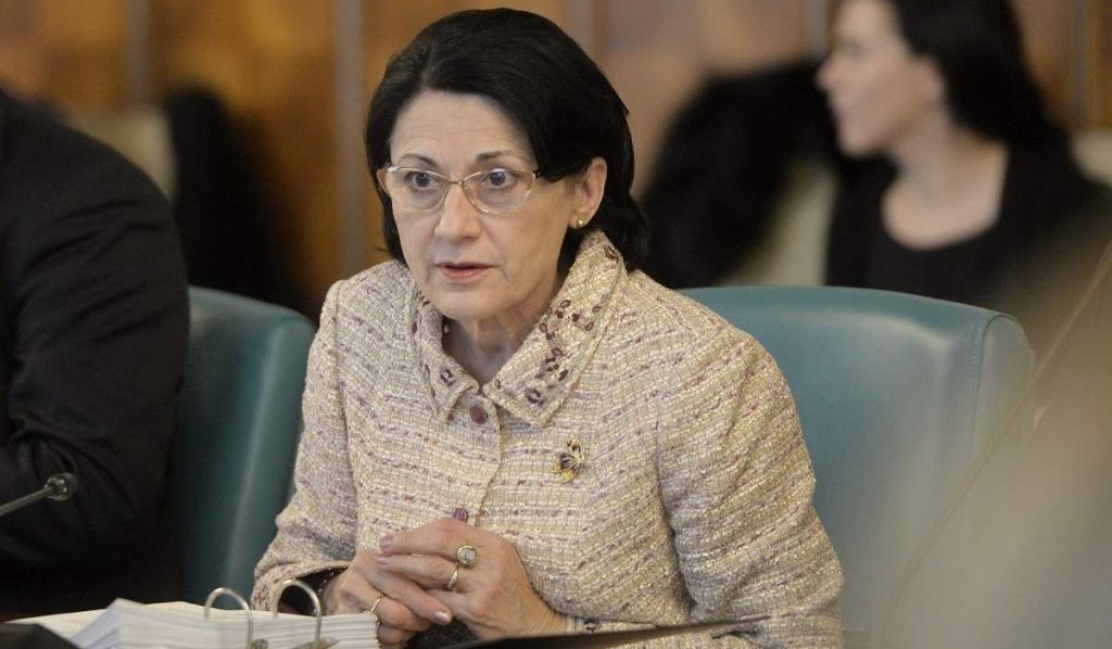 Ministrul Educației, Ecaterina Andronescu, vine mâine la Satu Mare