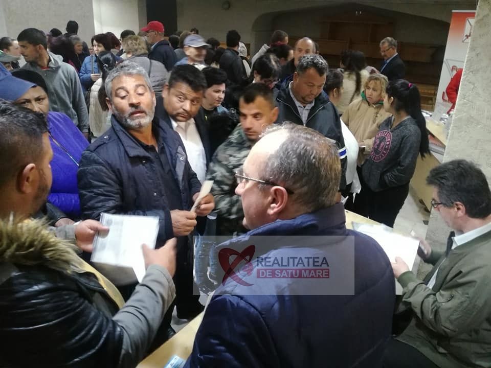 Bursa locurilor de muncă | Peste 700 de locuri de muncă oferite de angajatori