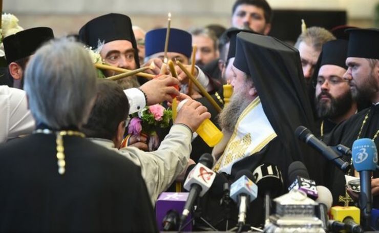 Lumina Sfântă, adusă de la Ierusalim, ajunge la Satu Mare