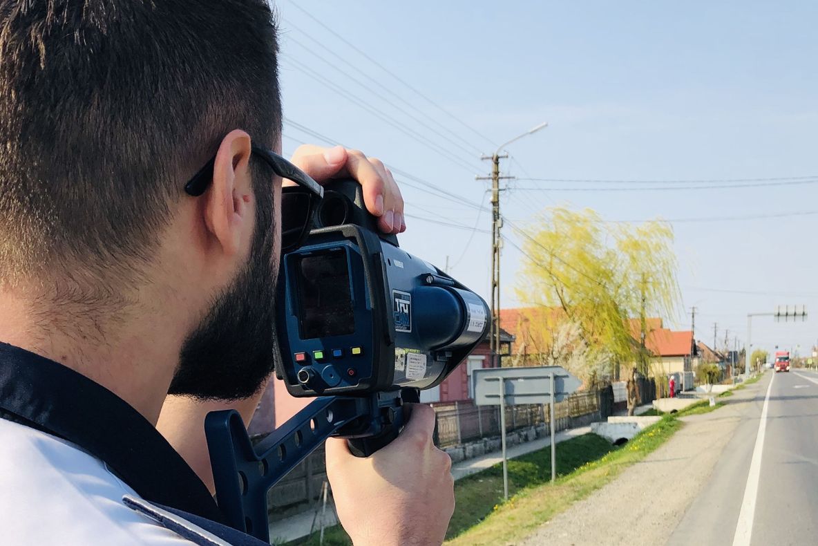 Peste 150 de permise de conducere reținute de polițiștii sătmăreni