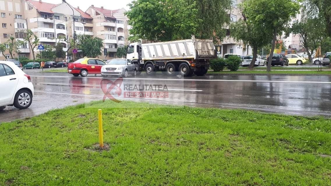 Accident pe bulevardul Lucian Blaga. Trei mașini avariate