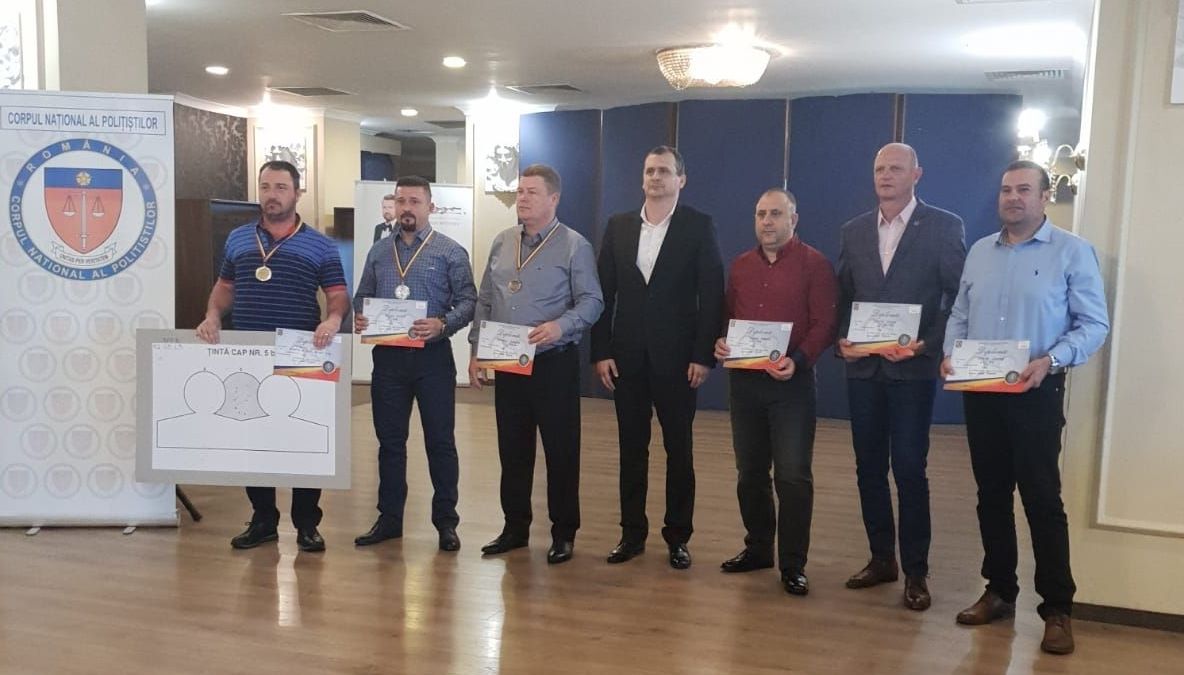 Cu doi sătmăreni în lot, echipa Jandarmeriei Române a câştigat Campionatul de Tir al MAI