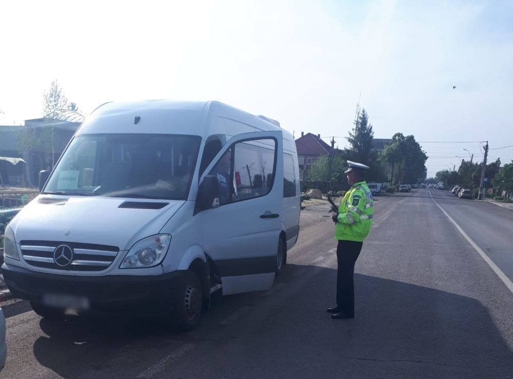 Șoferi trași pe dreapta, vitezomani lăsați fără permis