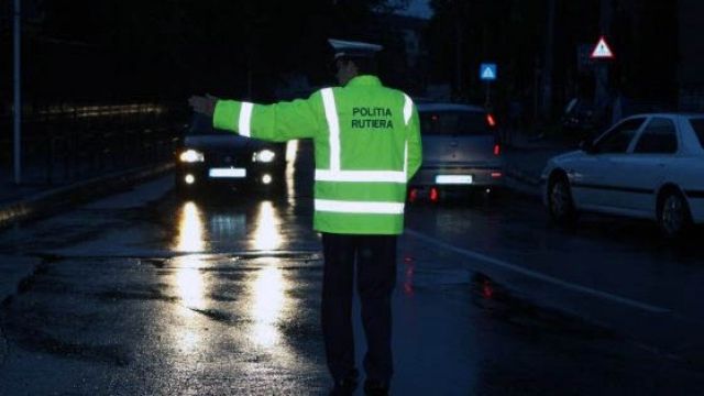 Bărbat din Racșa, fără permis de conducere, la volanul unei mașini