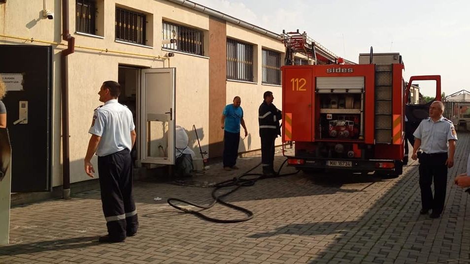 Incendiu la o bijuterie din Satu Mare