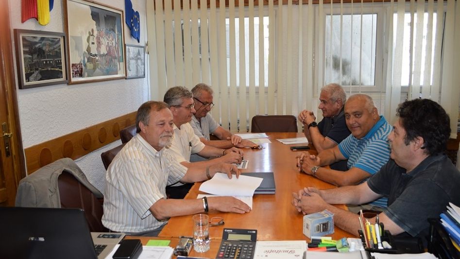 Încep lucrările de investiții pe noi tronsoane de drumuri județene