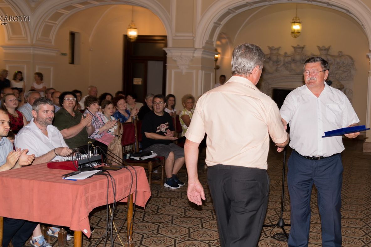 A fost vernisată expoziția aniversară de pictură a artistului Lendvay Zoltán, la Castelul din Carei