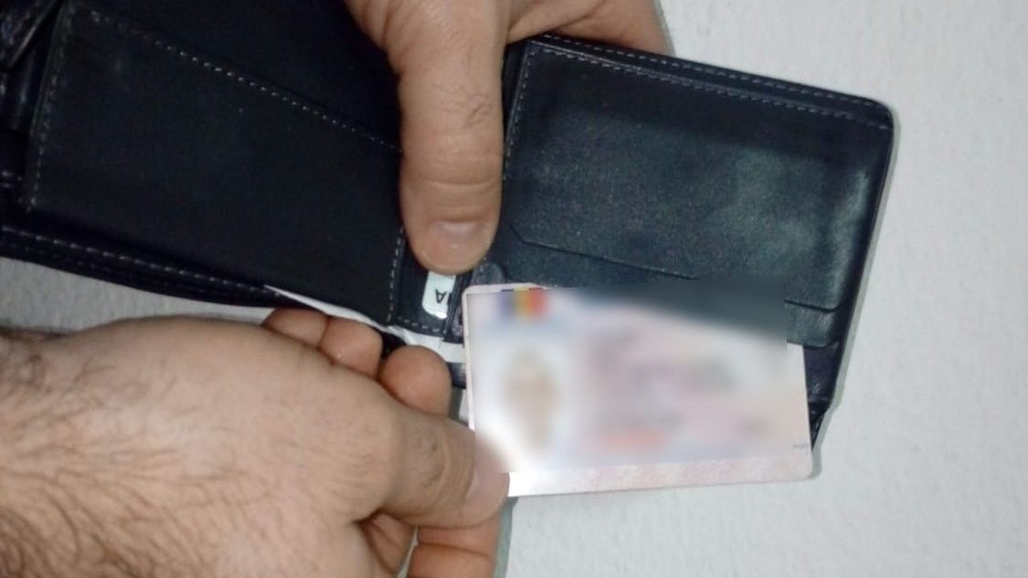 Sătmărean cercetat de poliţiştii bihoreni, după ce a prezentat un permis de conducere fals