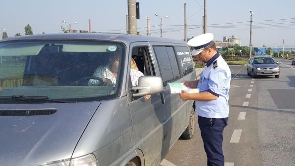 Zece șoferi au rămas fără permise de conducere