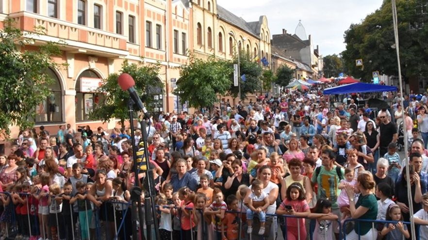Distracţie şi voie bună la Ziua Oraşului Tăşnad