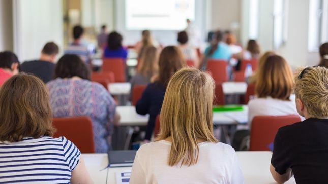 AJOFM Satu Mare organizează cursuri gratuite pentru 42 de șomeri