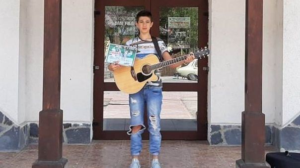 Premiu special obținut de folkistul sătmărean Adrian Feher – Bruno la Festivalul „Dăm Folk”