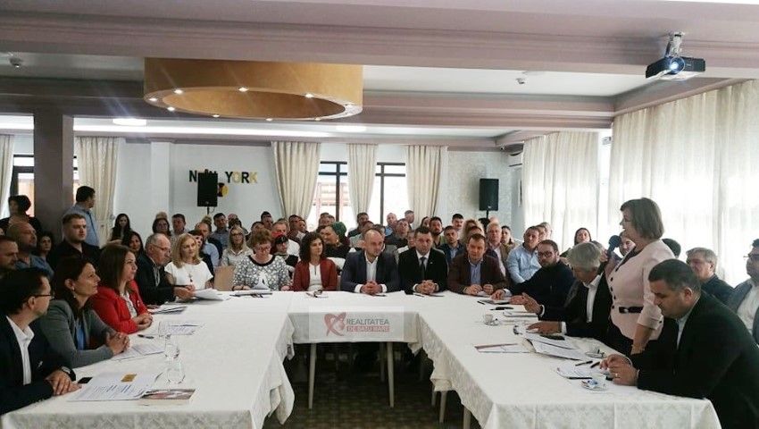 Teodorovici, la Negrești Oaș, de Ziua Diasporei. A vorbit despre acciza pe pălincă și intrarea în Schengen