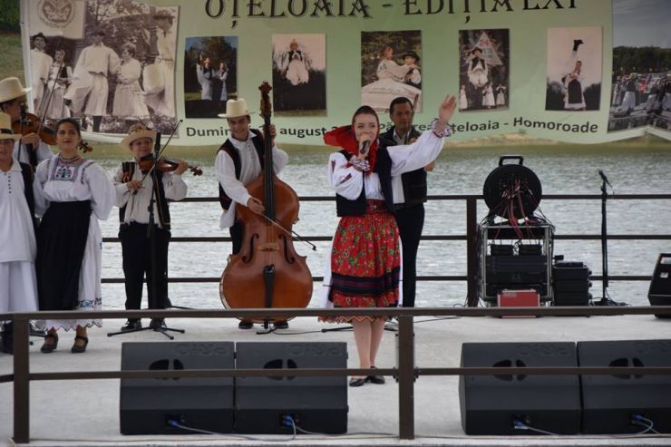 Festivalul Codrenesc de la Oţeloaia a ajuns la cea de-a 63-a ediție