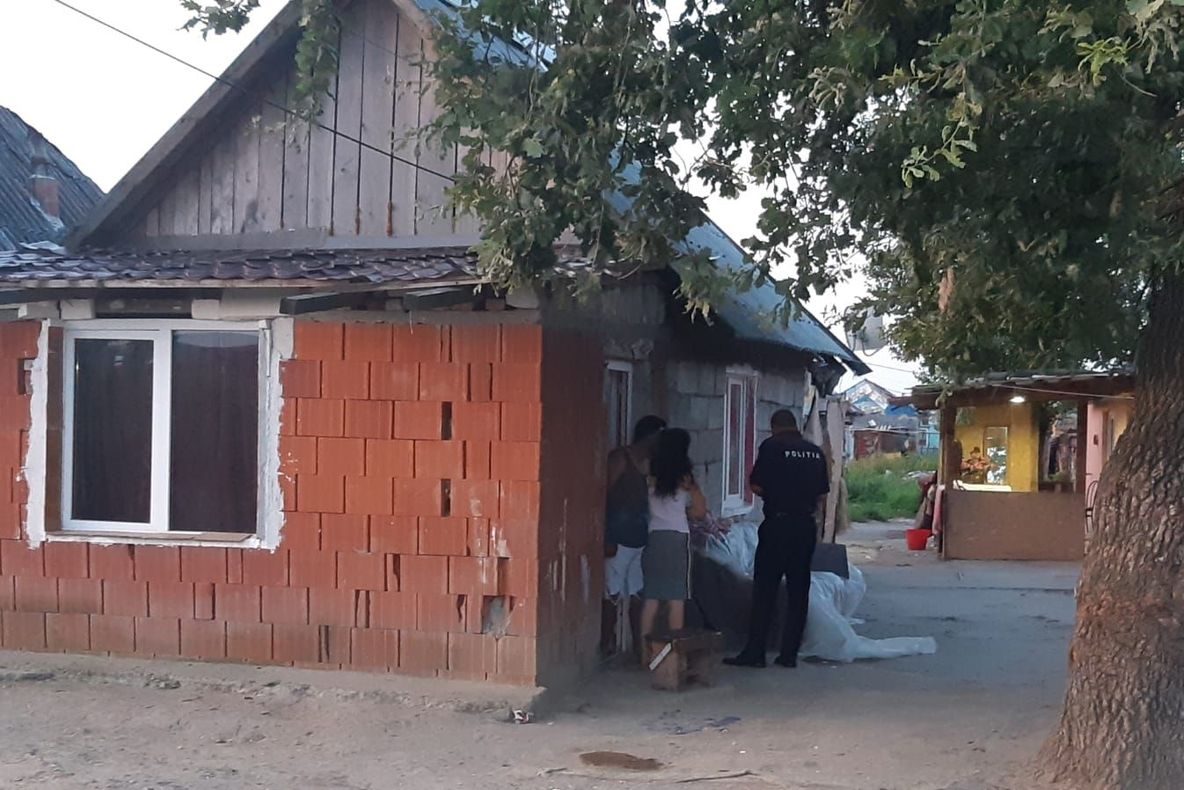 Desfășurare impresionantă de forțe în județ: 130 persoane, legitimate și 26 conduse la secție