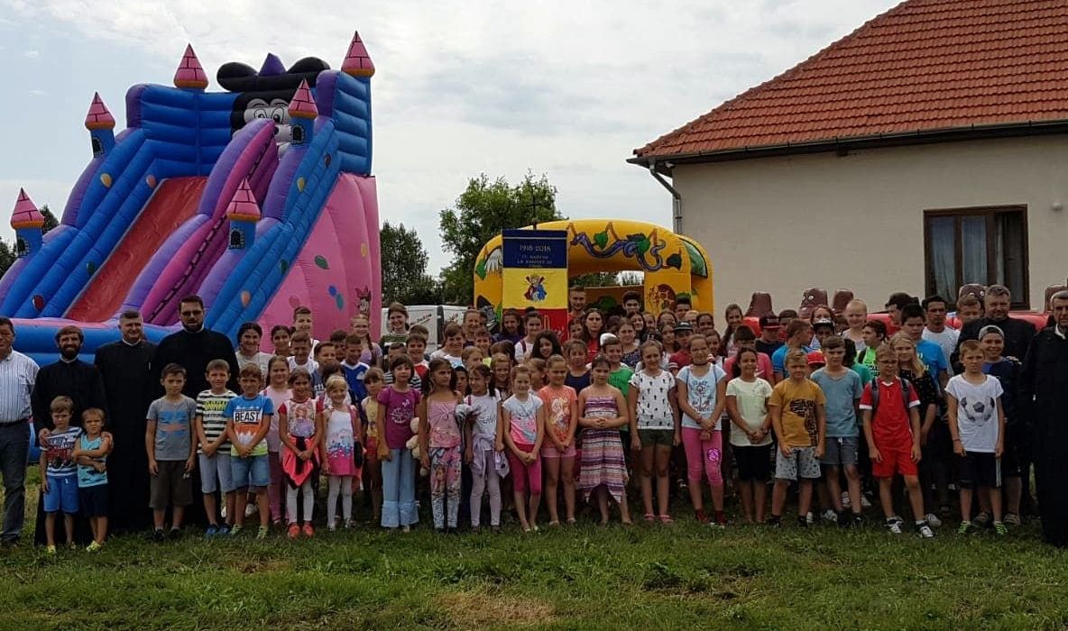 Peste 100 de copii se află în Tabăra Creștină din satul Necopoi