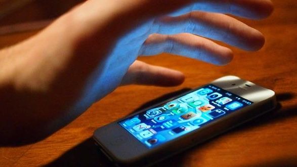 A furat un telefon mobil dintr-o sală de jocuri