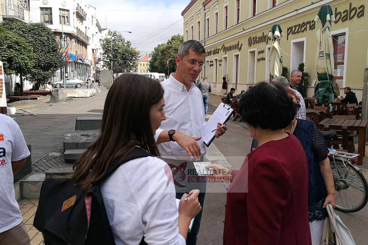 Dan Barna, la Satu Mare. Candidatul USR PLUS a stat de vorbă cu sătmărenii: ”Oamenii își doresc schimbare, își doresc cu adevărat să vadă o perspectivă de schimbare”