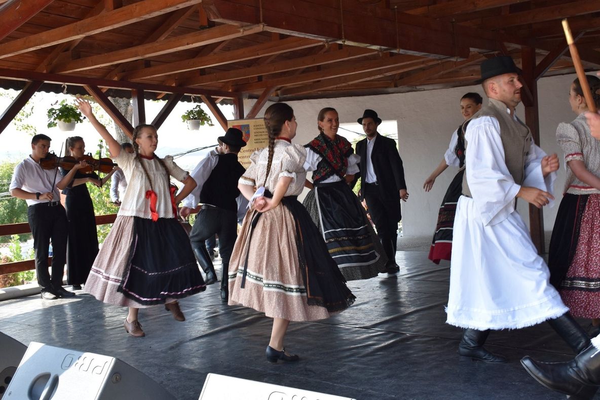 La Bogdand s-a desfășurat cea de-a XXIX-a ediţie a „Festivalului Folcloric al Naţionalităţilor”