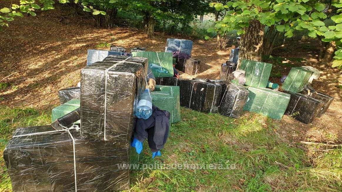 Focuri de armă trase după contrabandişti de ţigări, în județul Satu Mare