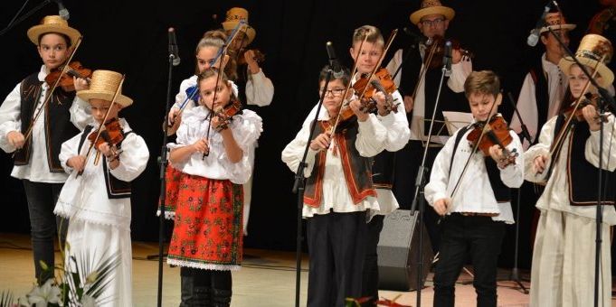 Festivalul „Danțu’ Mânânțăilor”, în weekend, la Satu Mare