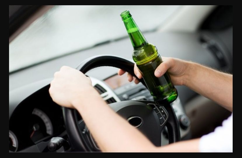 Bărbat, de 62 de ani, prins băut la volan