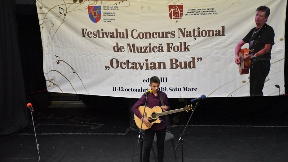 Marele premiu al Festivalului ”Octavian Bud”, câștigat de sătmăreanul Adrian Lupescu
