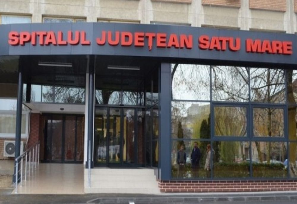 O bătrână, de 89 de ani, a făcut infarct pe holurile Tribunalului Satu Mare