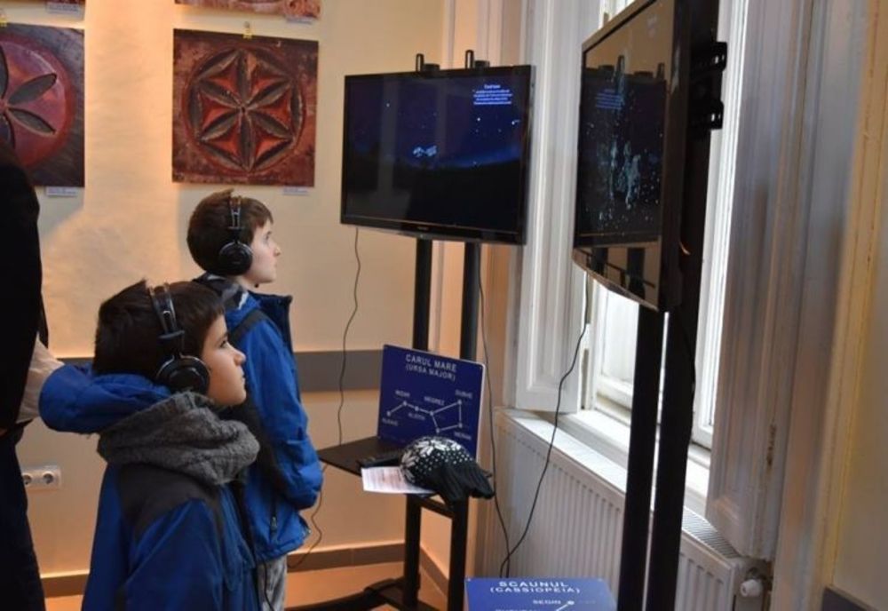 Planetariu Mobil revine la Satu Mare cu spectacolul "Jumătate de secol de la primul pas pe lună"