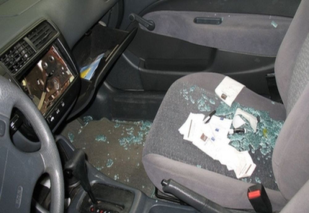 Un tânăr de 18 ani a dat spargeri în serie în municipiul Satu Mare