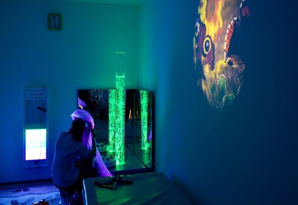 Cameră de terapie multisenzorială pentru copiii cu autism din Satu Mare