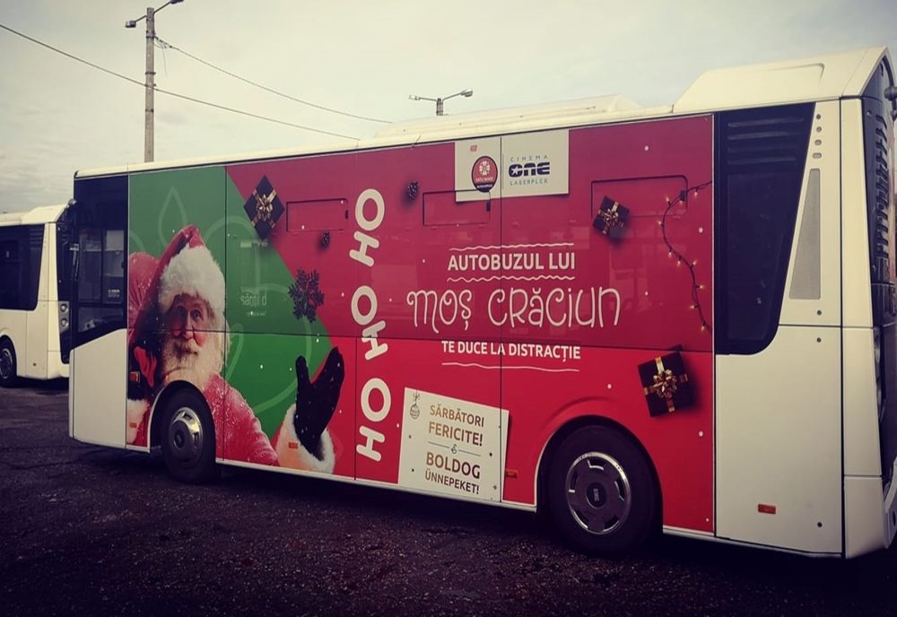 Autobuzul Moșului, gata de ieșit pe traseu