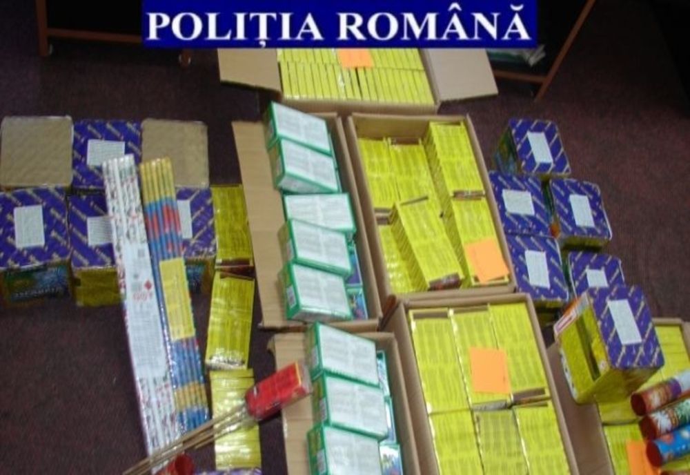Minor prins cu un mii de articole pirotehnice în bagaj