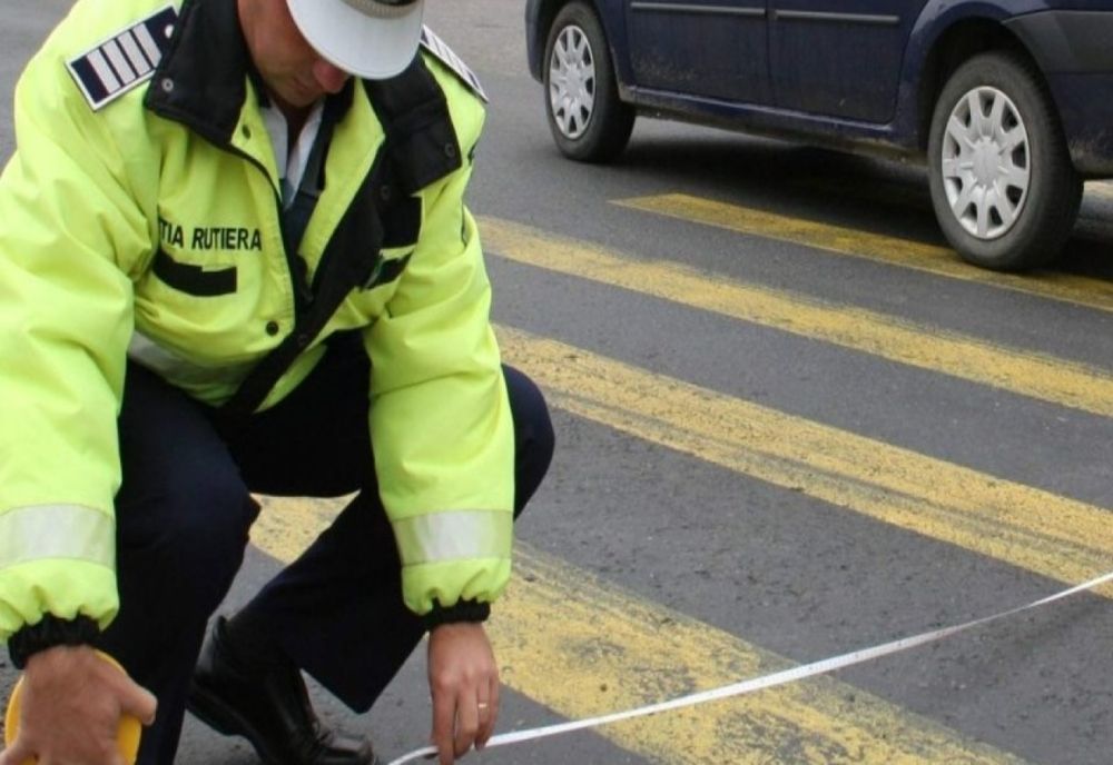 Bătrână lovită de o mașină pe o trecere de pietoni din Negrești-Oaș