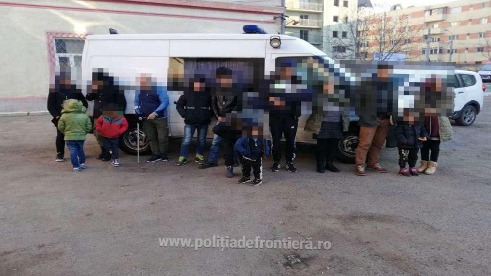 14 migranți din Siria și Irak, reținuți de polițiștii de frontieră sătmăreni