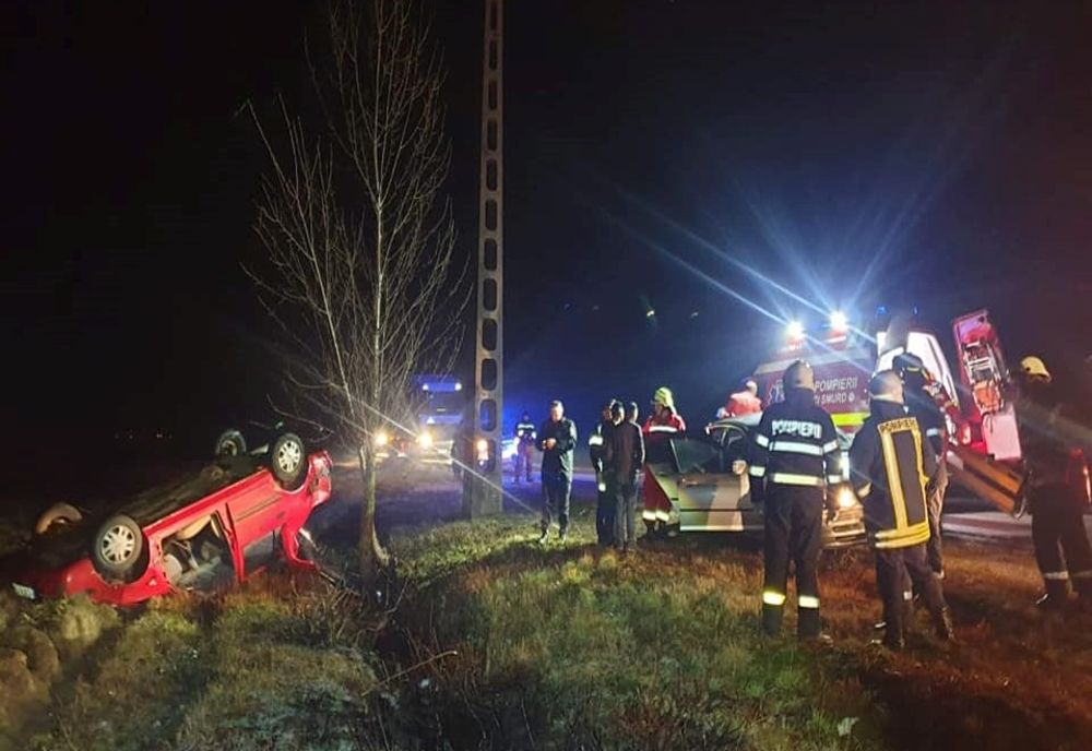 Accident rutier | Autoturism răsturnat pe pavilion