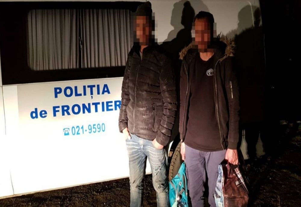 Doi algerieni au fost prinși în timp ce încercau să treacă ilegal din România în Ungaria
