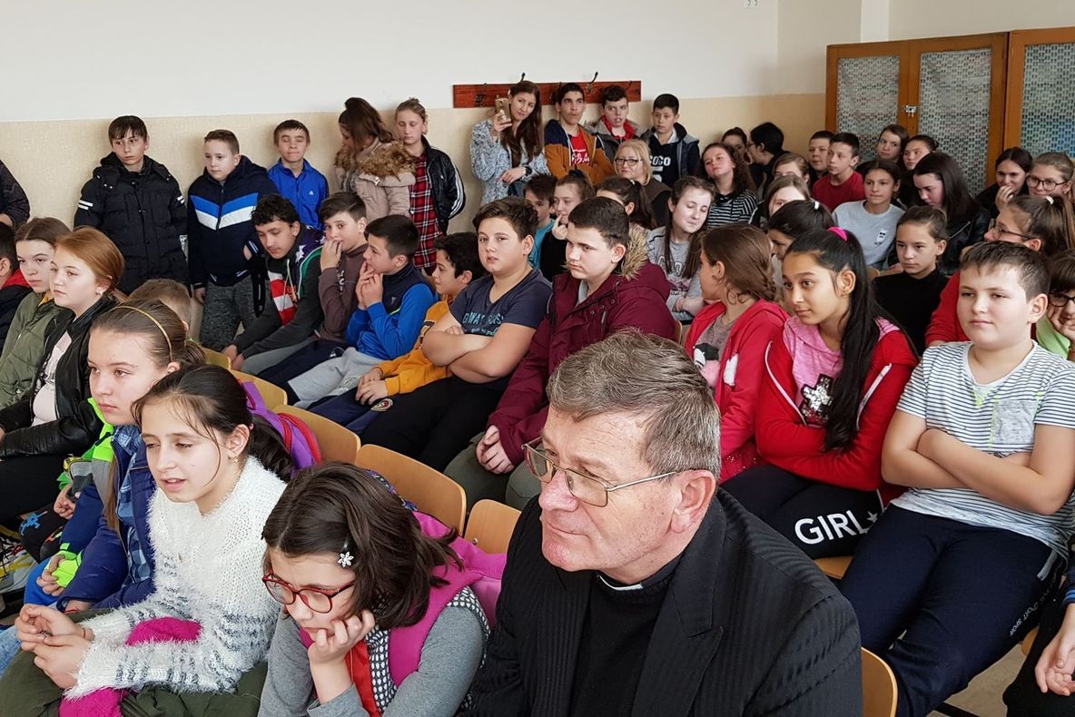 Întâlnire culturală la școala din Odoreu