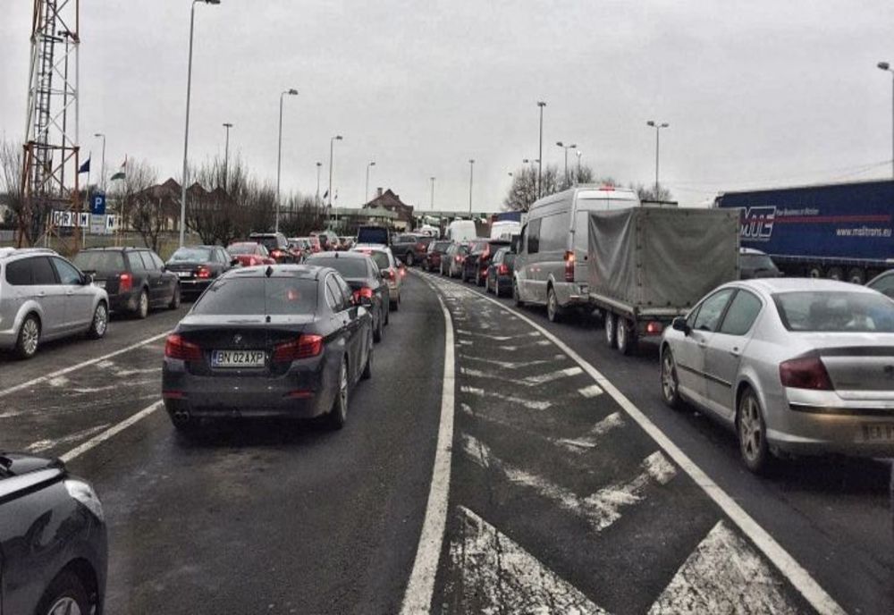 841 de persoane care au revenit în țară prin vămile Petea și Urziceni au intrat în izolare la domiciliu