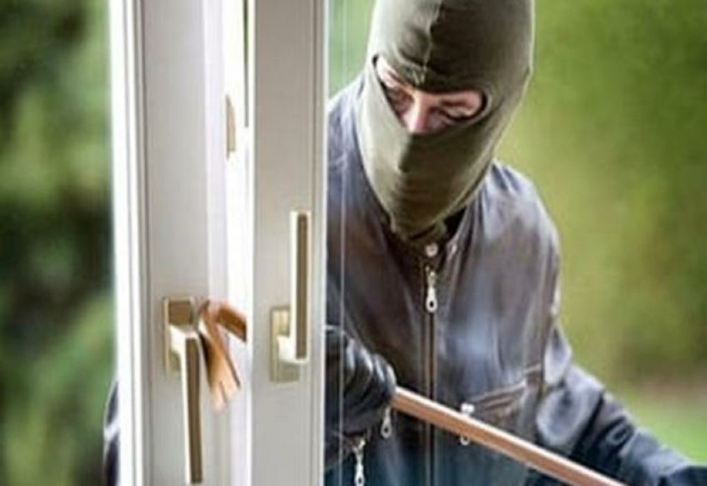 Furt dintr-o locuinţă din Odoreu! Pagubă de 1700 de lei